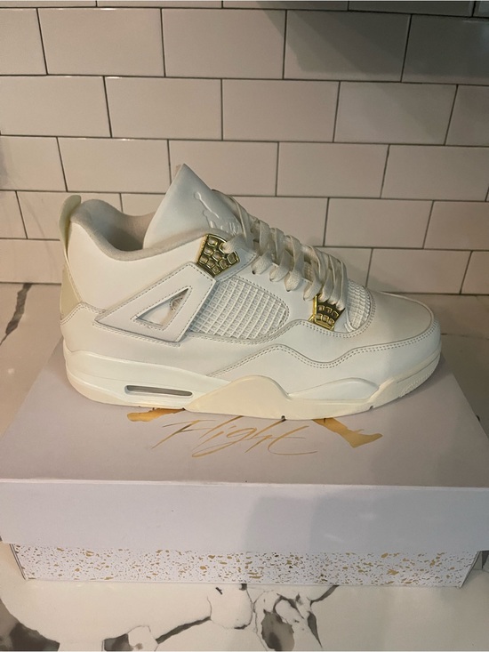 Jordan Other - Mens Retro 4 Metallic Gold Size 11.5.